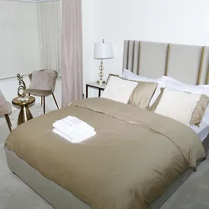  Holiday home Bowchumphaus United Kingdom
