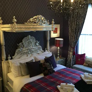  Apartment The Bonnie Bide Awa' United Kingdom